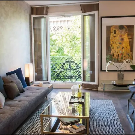 Elegant With Sauna And Eiffel Tower View * Paris