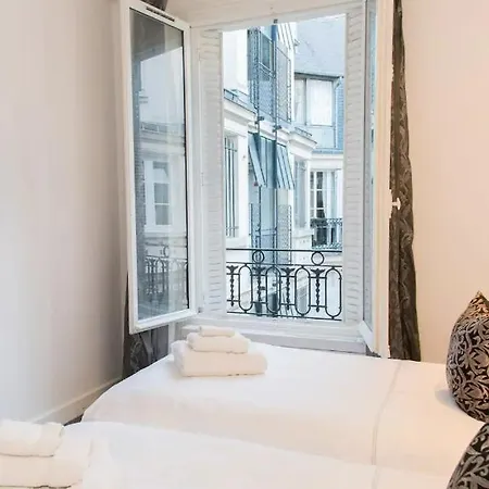 Elegant With Sauna And Eiffel Tower View Lejlighed